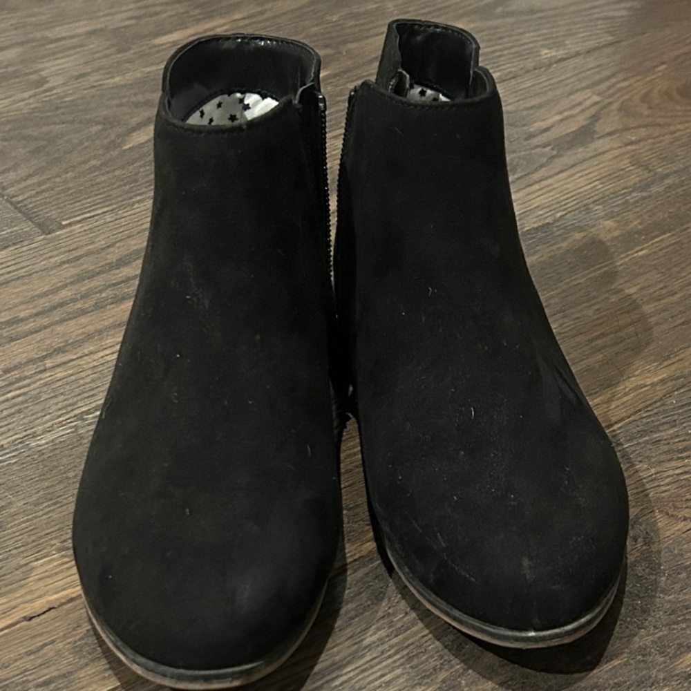 Cat & Jack Black Kids ankle Boots